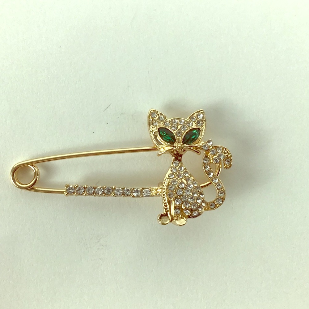 Cat Green Eyes Rhinestones Brooch Pin